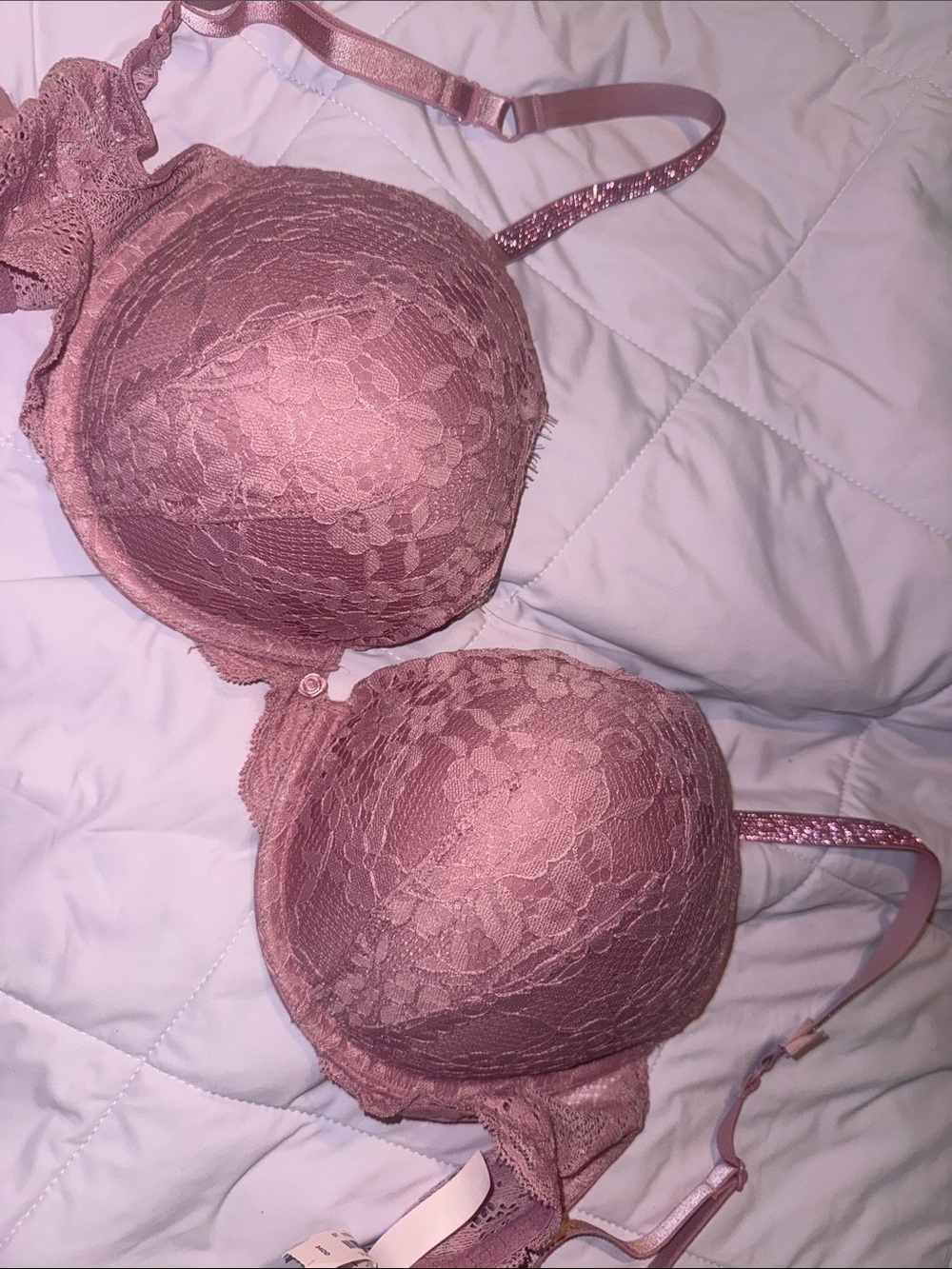 NWT Victoria’s Secret Pink Rhinestone Strap Rose Lace Push-Up Bra 34DD